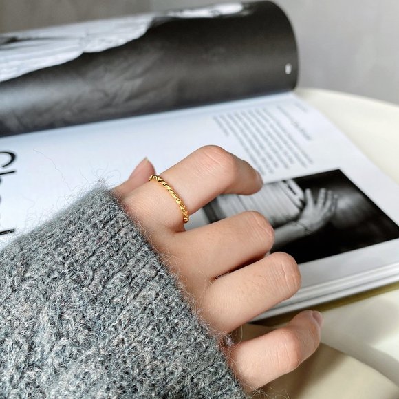Myth X Dream Jewelry - LAST ONE 💖18K Gold plated Twisted Golden Ring